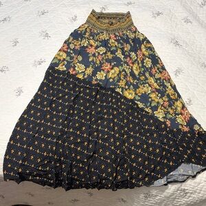 FARM Rio Floral and Patterned Skirt - Yellow and Black